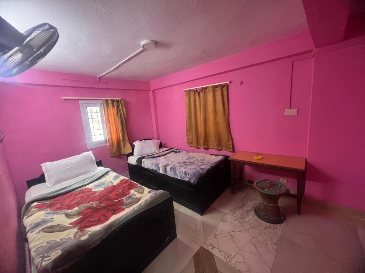 Kings Land Hotel Kathmandu Exteriör bild