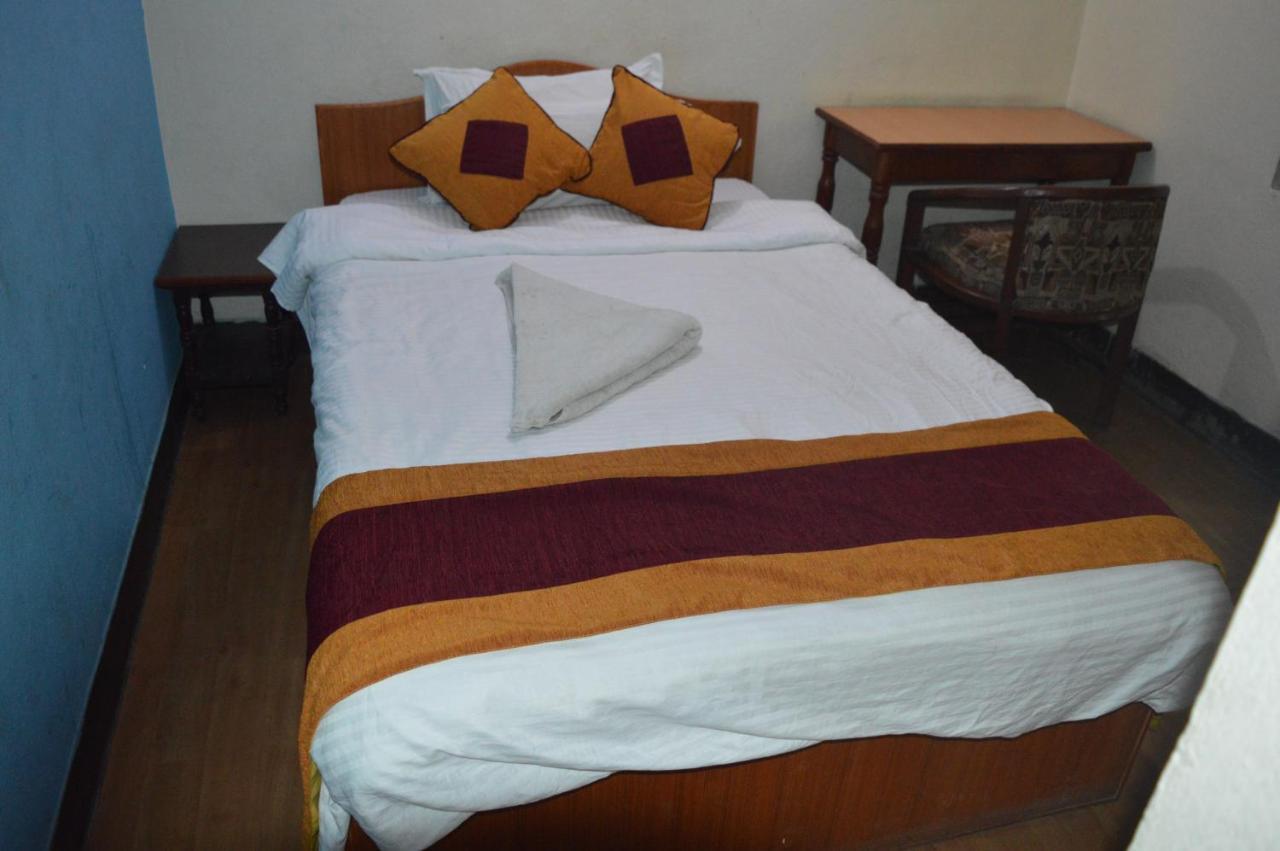 Kings Land Hotel Kathmandu Exteriör bild