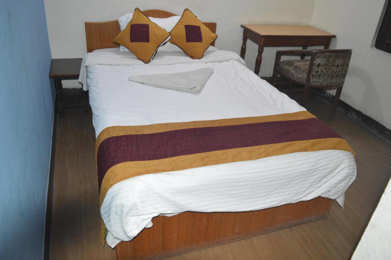 Kings Land Hotel Kathmandu Exteriör bild